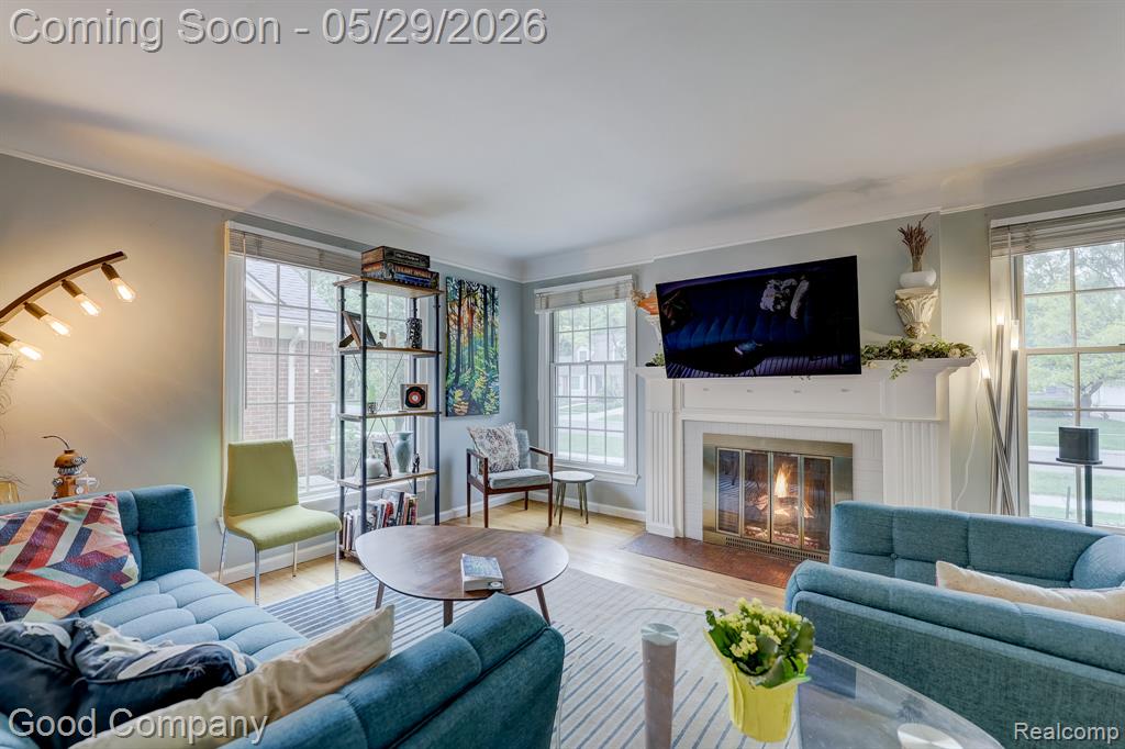 10074 Lincoln Drive, Huntington Woods, MI — Photo 5