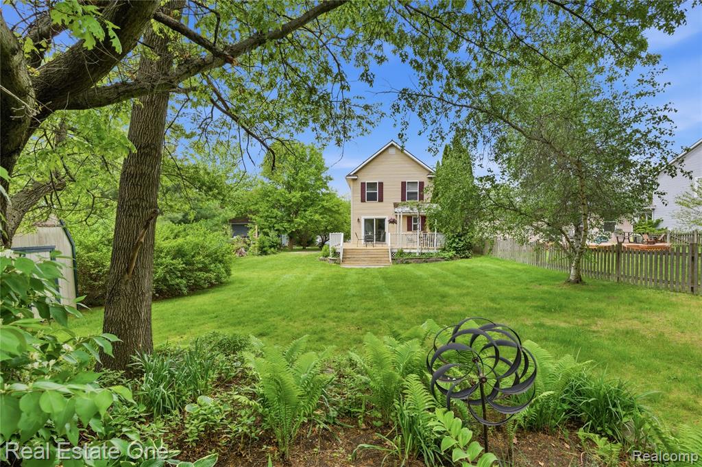 415 Ventnor Commons, Howell, MI 48843 — Photo 31