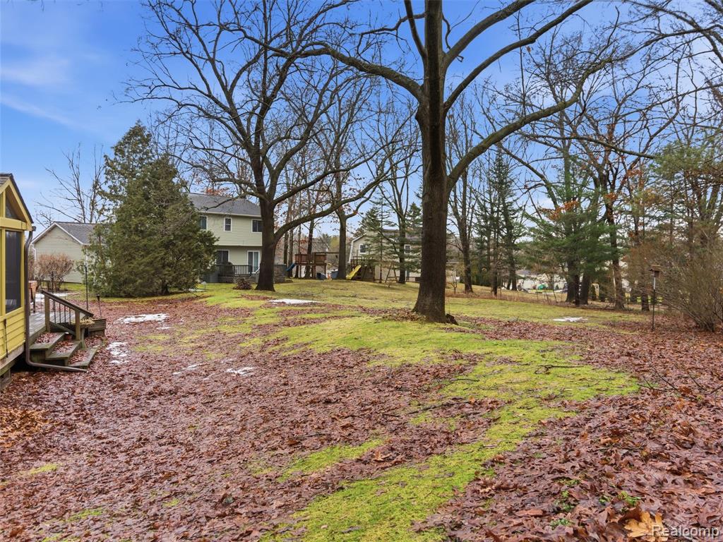 4495 Maybee Road, Lake Orion, MI — Photo 53