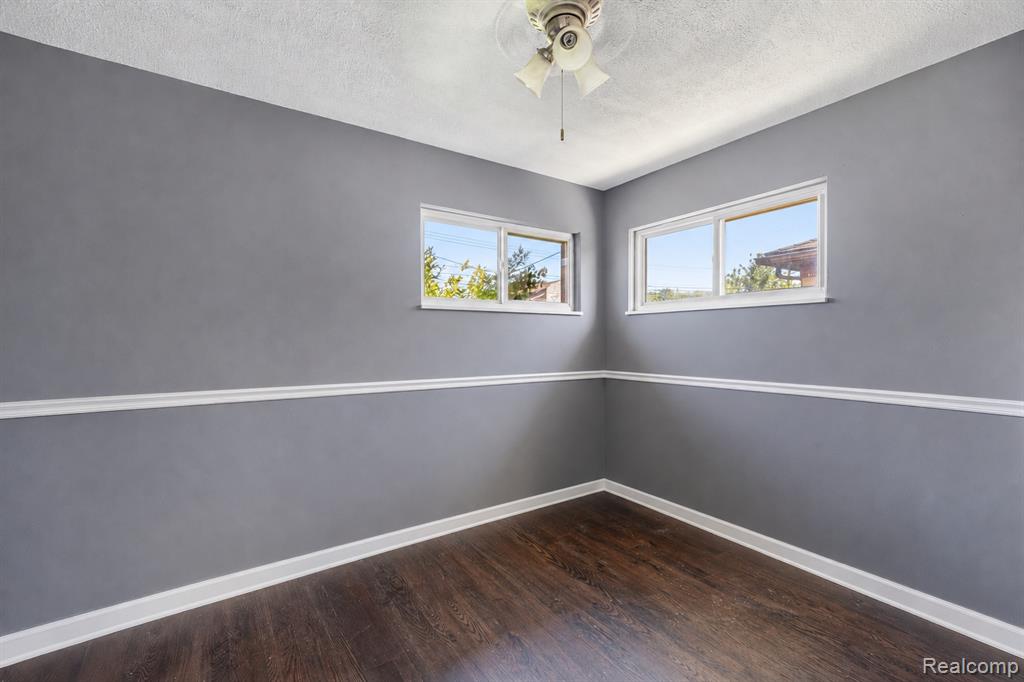 8131 Marian Street, Warren, MI 48093 — Photo 20