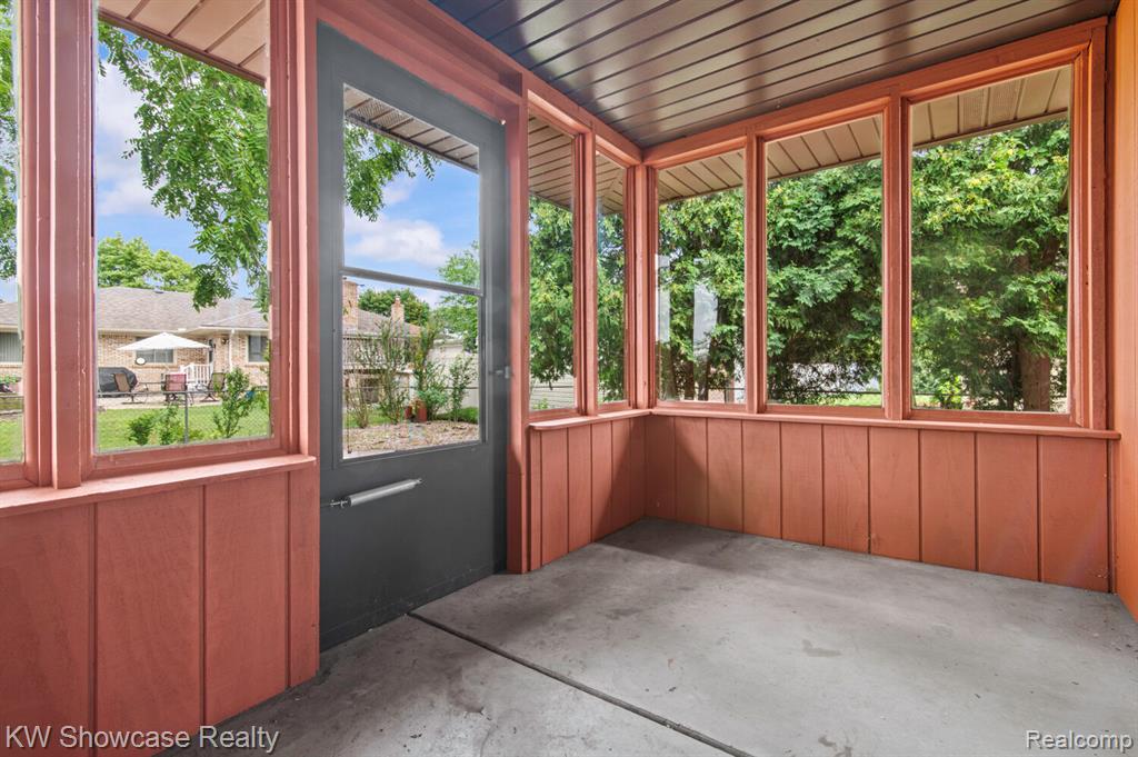 43351 ASPEN Drive, Sterling Heights, MI 48313 — Photo 15