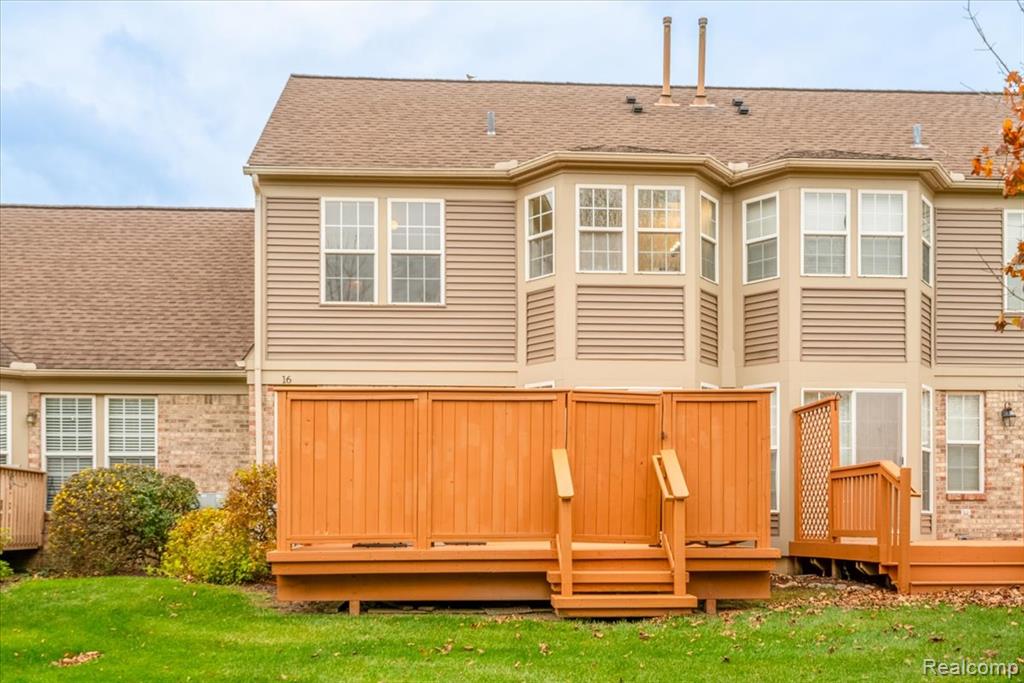4509 Hunters Circle E, Canton, MI 48188 — Photo 32