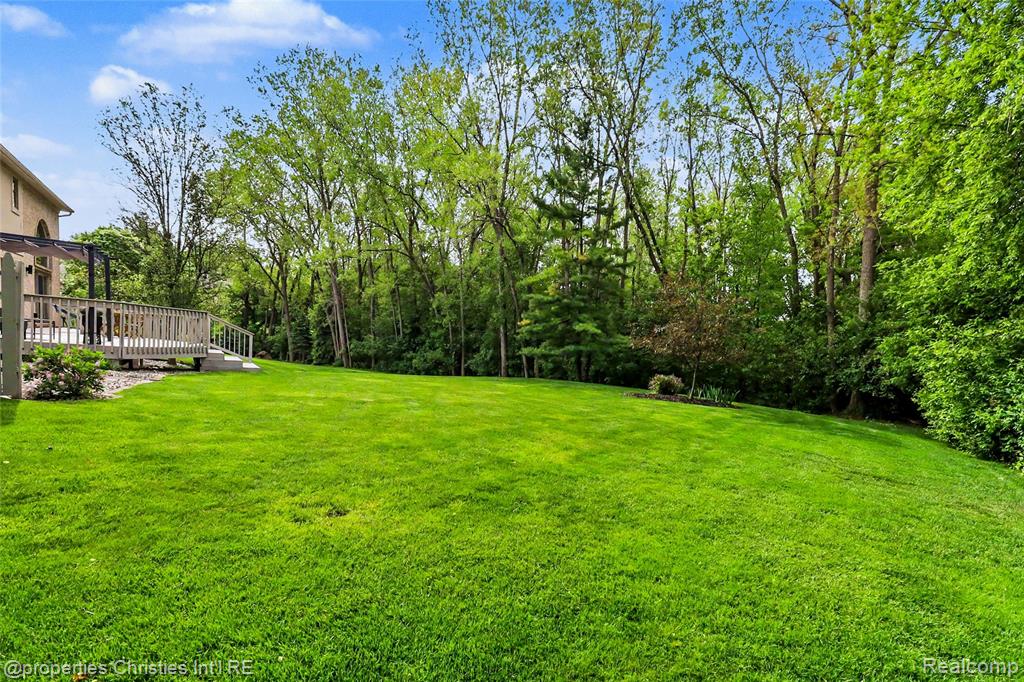 252 Granada Drive, White Lake, MI — Photo 36