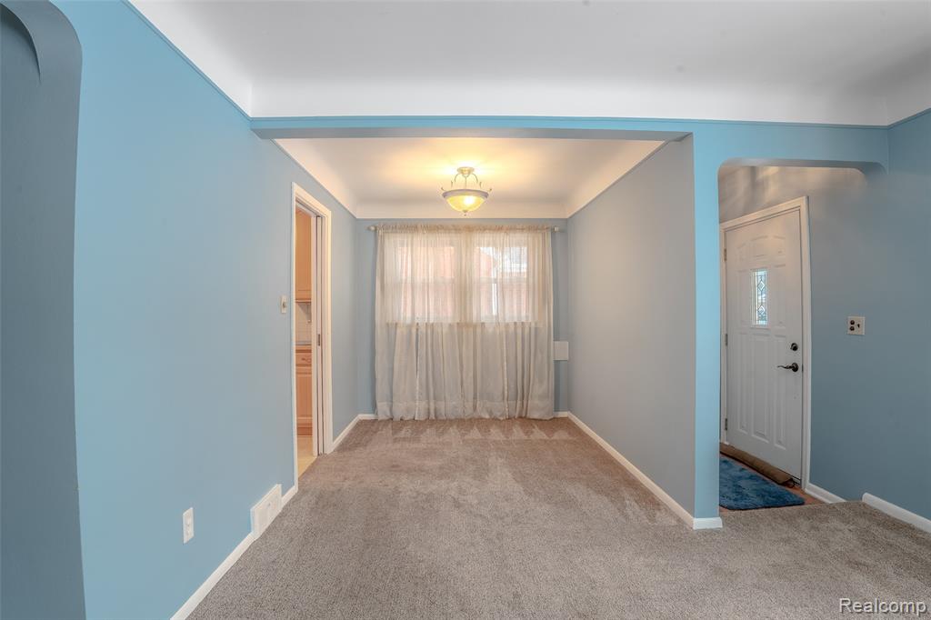 8132 Balfour Avenue, Allen Park, MI 48101 — Photo 4