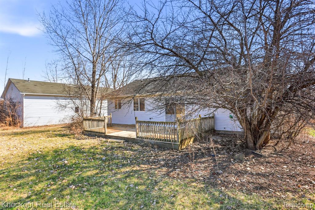 7045 Hospital Road, Freeland, MI 48623 — Photo 30