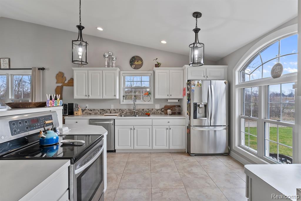 5188 Walkabout Lane, Swartz Creek, MI 48473 — Photo 7
