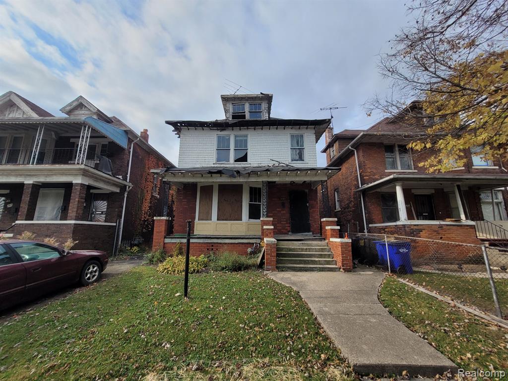 1483 MONTCLAIR Street, Detroit, MI 48214 — Photo 2