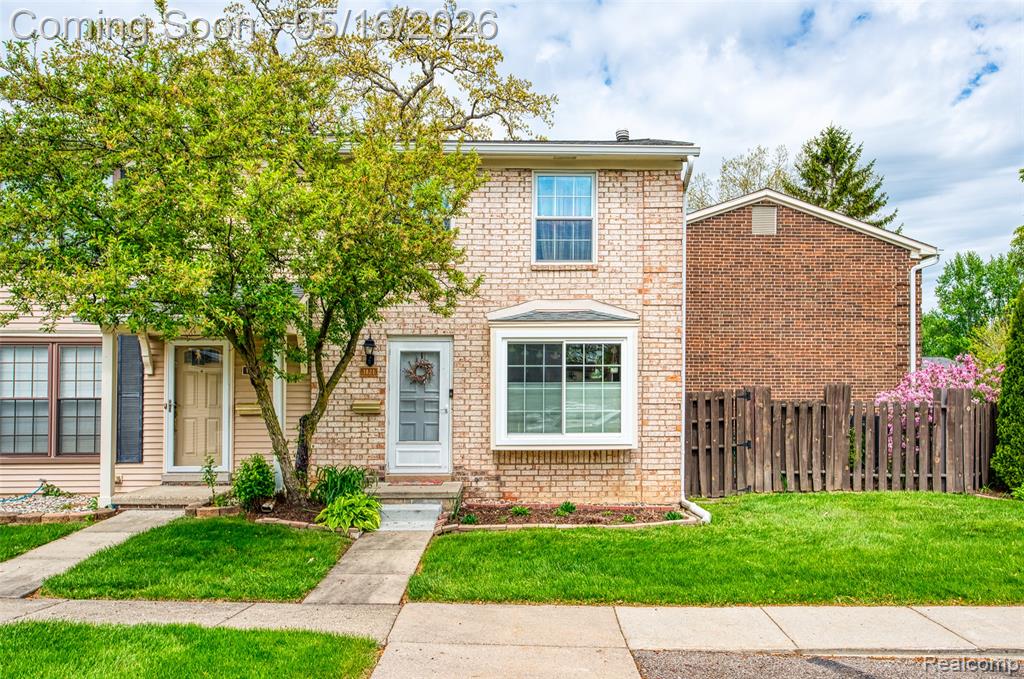 1821 Sheffield Drive, Ypsilanti, MI 48198 — front exterior