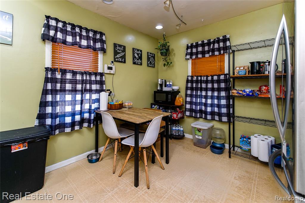 540 Champaign Road, Lincoln Park, MI 48146 — Photo 5