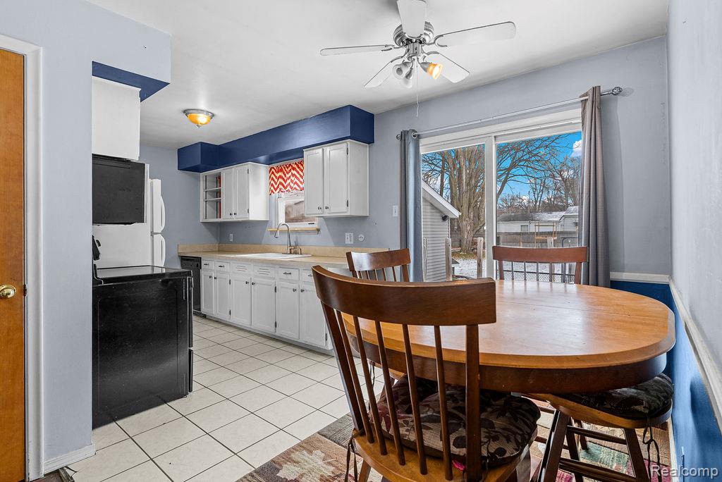 4277 Ashlawn Drive, Flint, MI 48507 — Photo 12