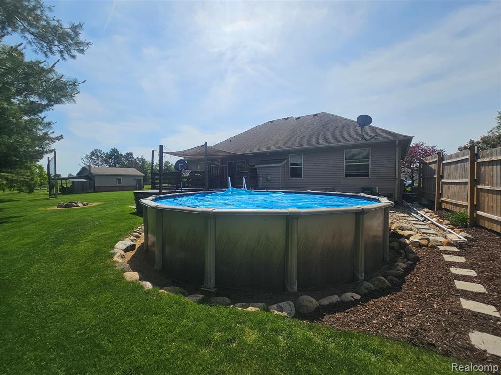 10331 Pine Valley Drive, Grand Blanc, MI 48439 — Photo 27