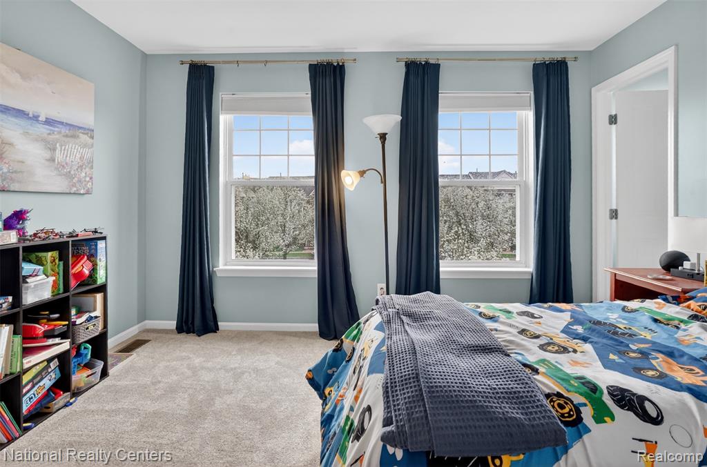 188 Center Boulevard, Wixom, MI 48393 — Photo 28