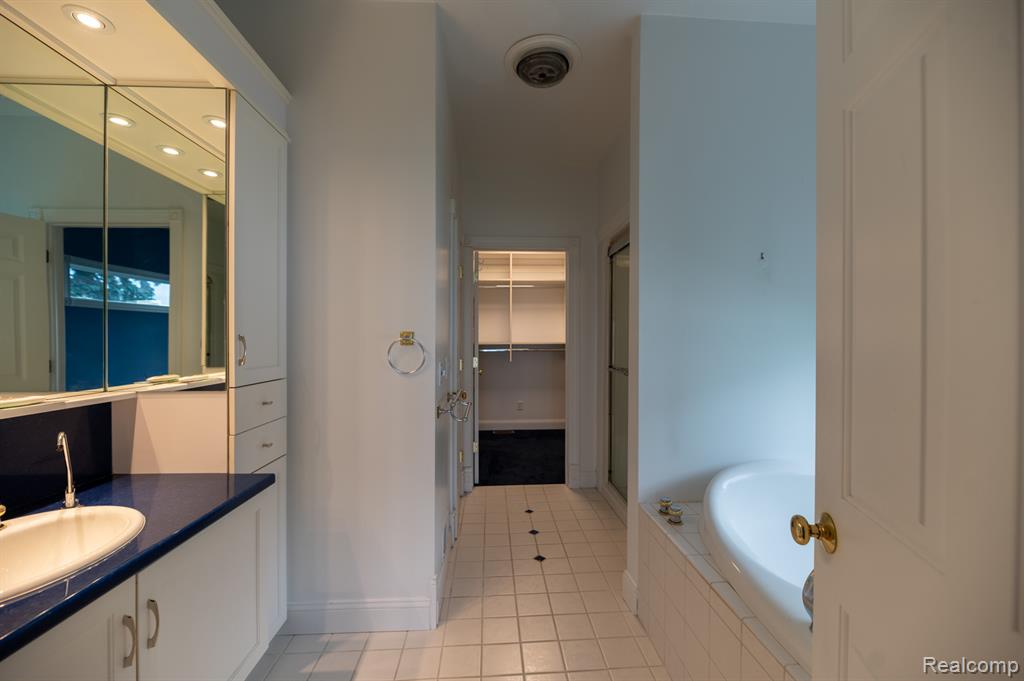 5871 Sandy Drive, Pinconning, MI 48650 — Photo 20
