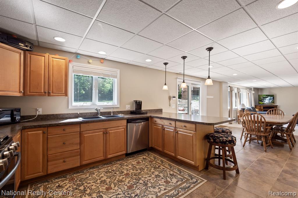 10180 Hadley Road, Clarkston, MI 48348 — Photo 33