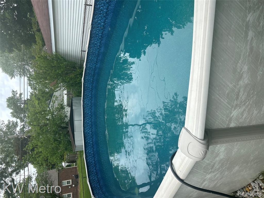 9979 Berwyn, Redford, MI 48239 — Photo 33