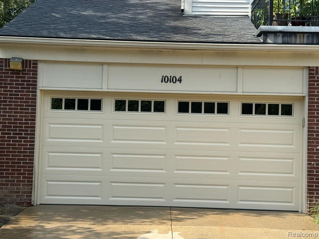 10104 Jasmine Drive, Walled Lake, MI 48390 — Photo 25