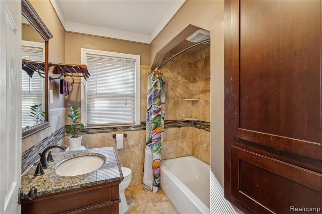 7853 Robinson Avenue, Allen Park, MI 48101 — Photo 24