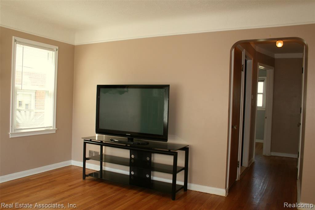 4220 Howard Street, Lincoln Park, MI 48146 — Photo 3