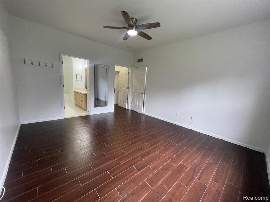 43270 PENDLETON Circle, Sterling Heights, MI 48313 — Photo 14
