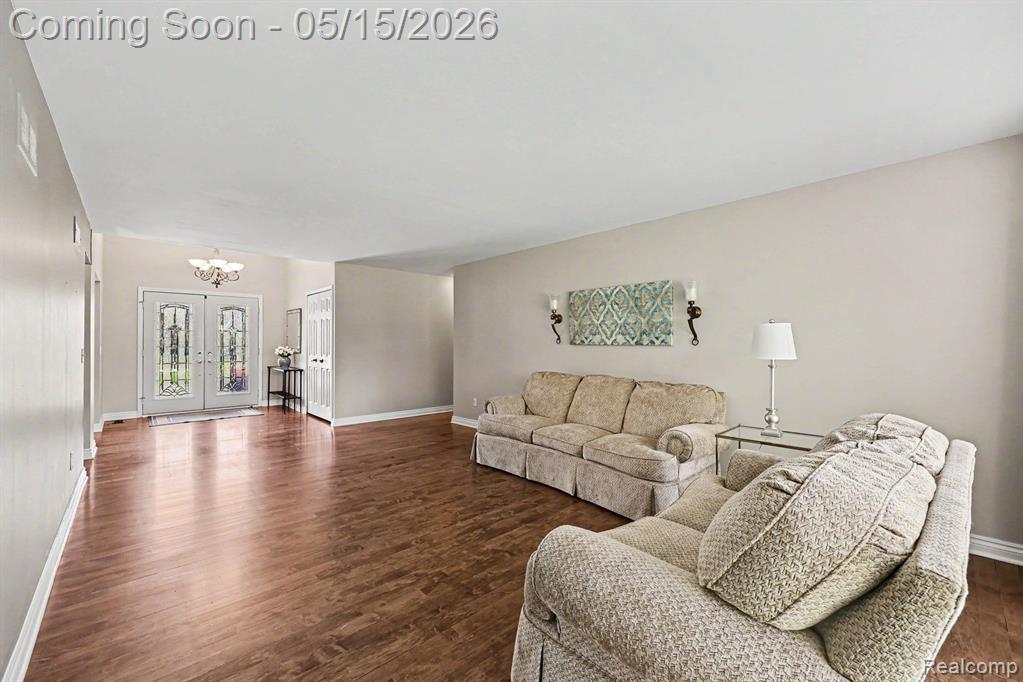 11921 Raintree Court, Utica, MI 48315 — Photo 7