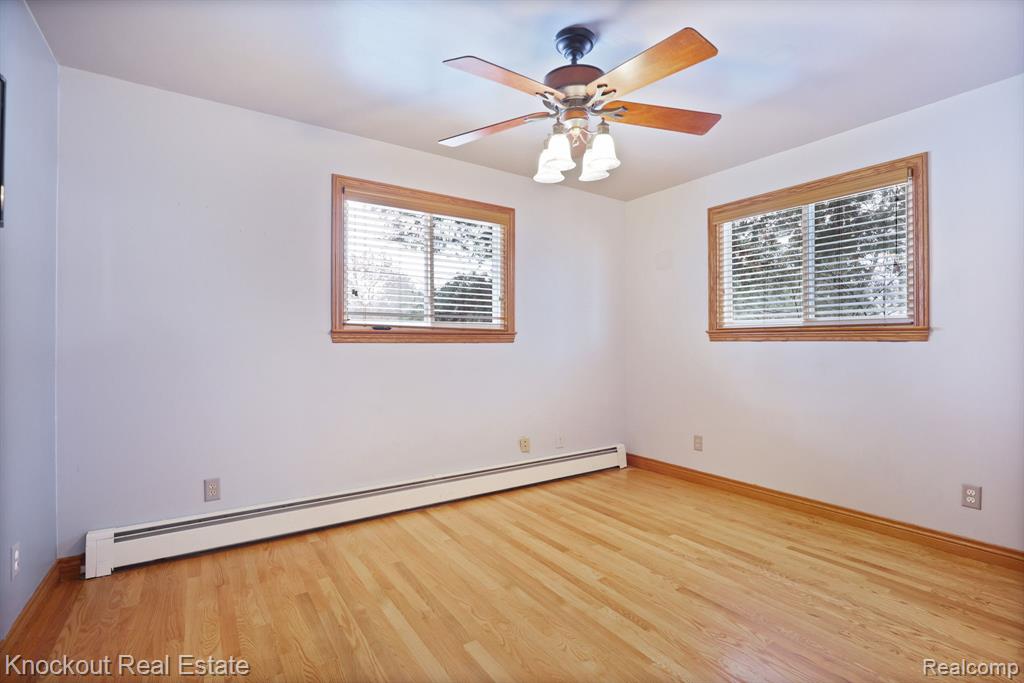 1914 Schust Road, Saginaw, MI 48604 — Photo 24