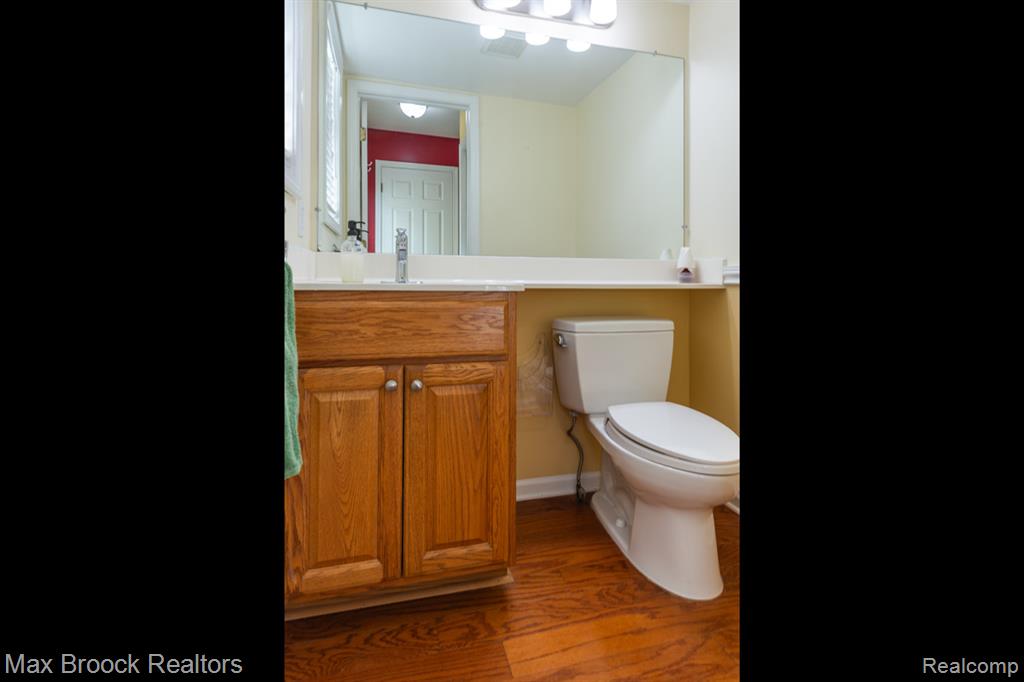906 McLean Avenue, Royal Oak, MI 48067 — Photo 13