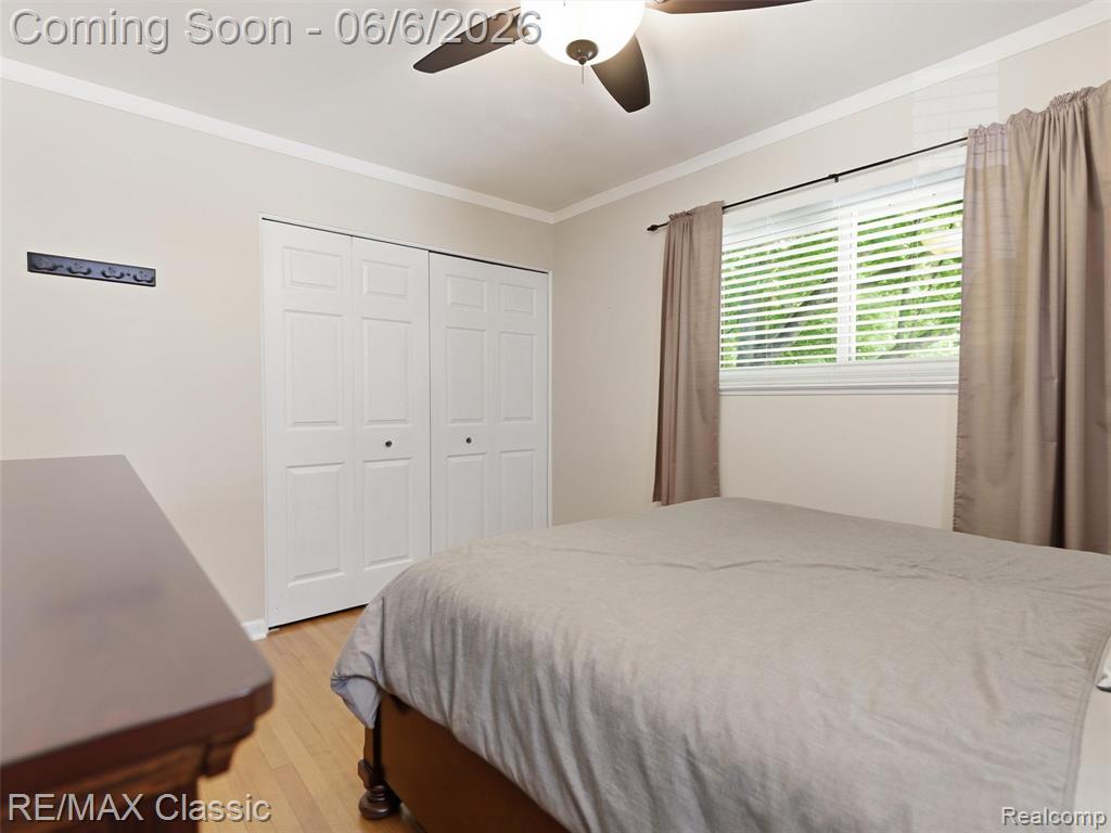 41020 Greenbriar Lane, Plymouth, MI 48170 — Photo 21