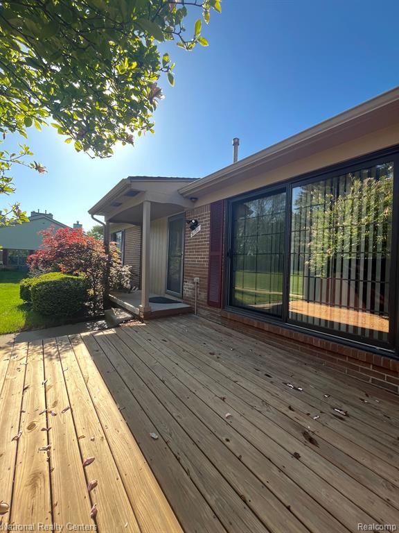 31160 Country Way, Farmington Hills, MI 48331 — Photo 6