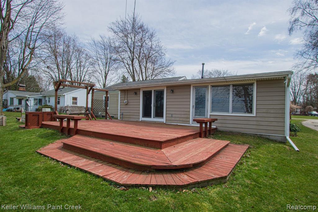 419 ALMONT Avenue, Almont, MI 48003 — Photo 22