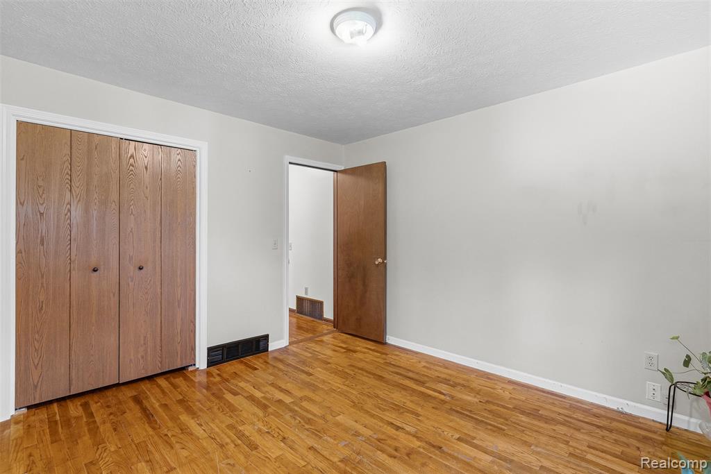6699 E Lansing Road, Durand, MI 48429 — Photo 24