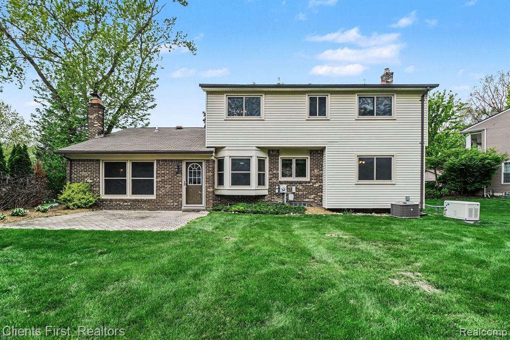 42542 Knollwood Court, Northville, MI 48168 — Photo 30