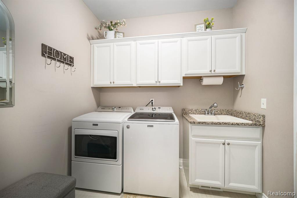 237 Victoria Drive, Dexter, MI 48130 — Photo 28