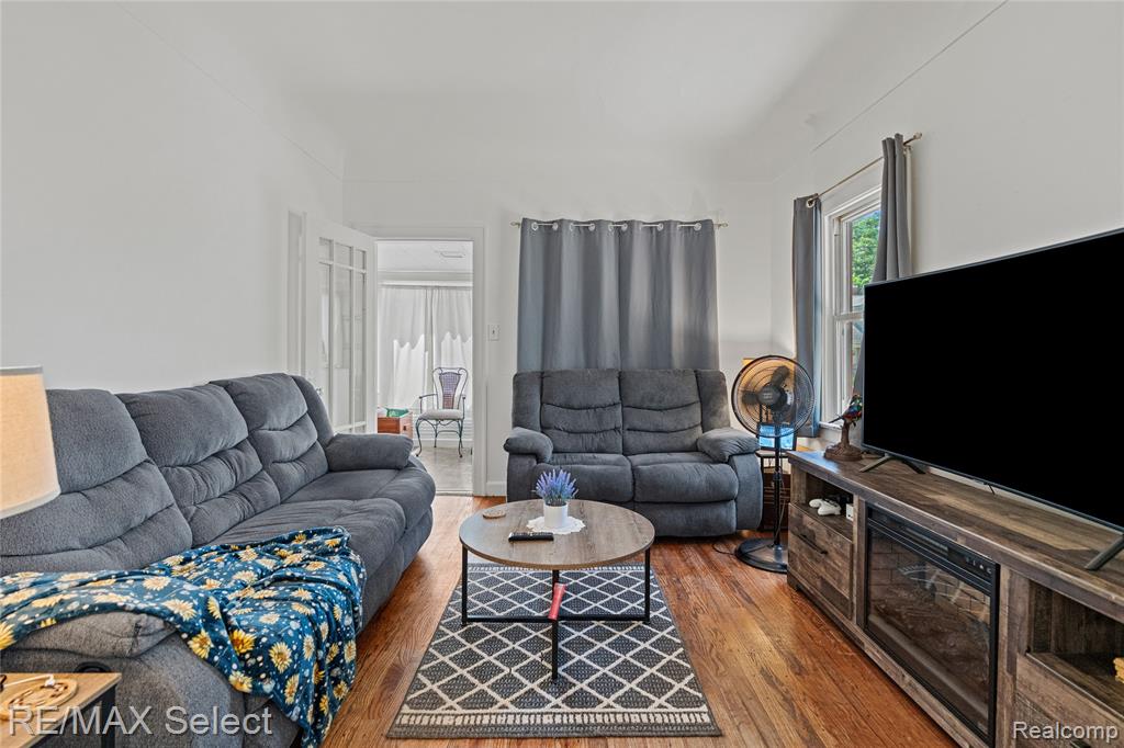 4233 Menton Street, Flint, MI 48507 — Photo 6