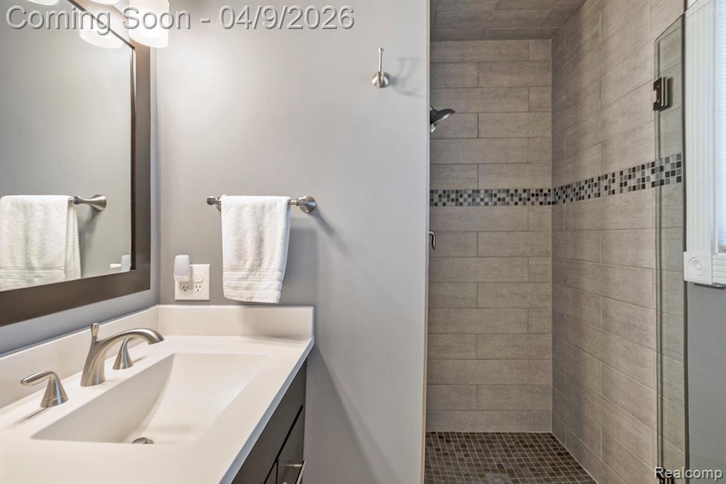 7222 Calkins Road, Flint, MI 48532 — Photo 21