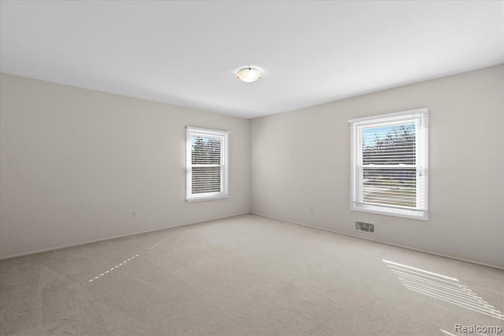 5888 RED COAT Lane, West Bloomfield, MI — Photo 29