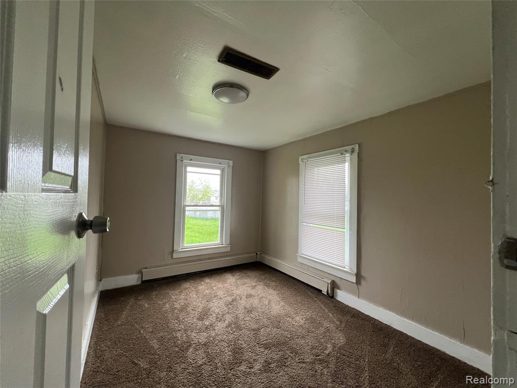 720 Magnolia Drive, Inkster, MI 48141 — Photo 5