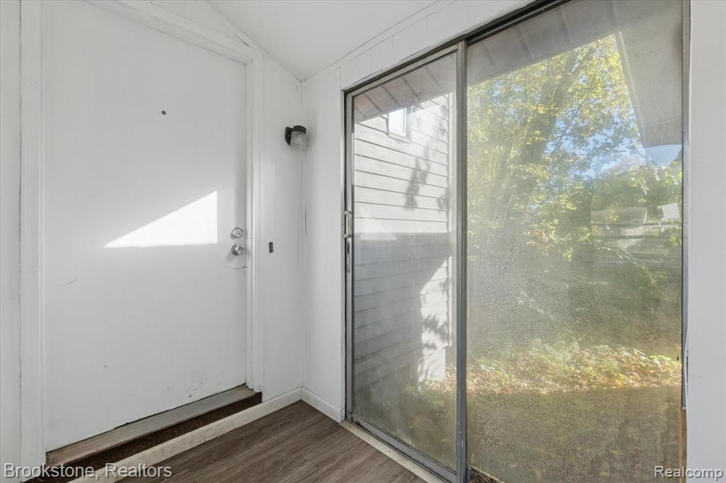 6004 Gibson Avenue, East Lansing, MI 48823 — Photo 33