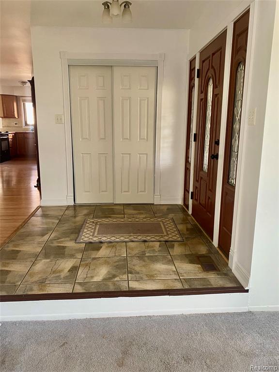 21664 Hall Road, Woodhaven, MI 48183 — Photo 31