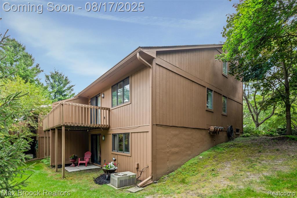 7680 Hudson Court, Dexter, MI 48130 — Photo 37