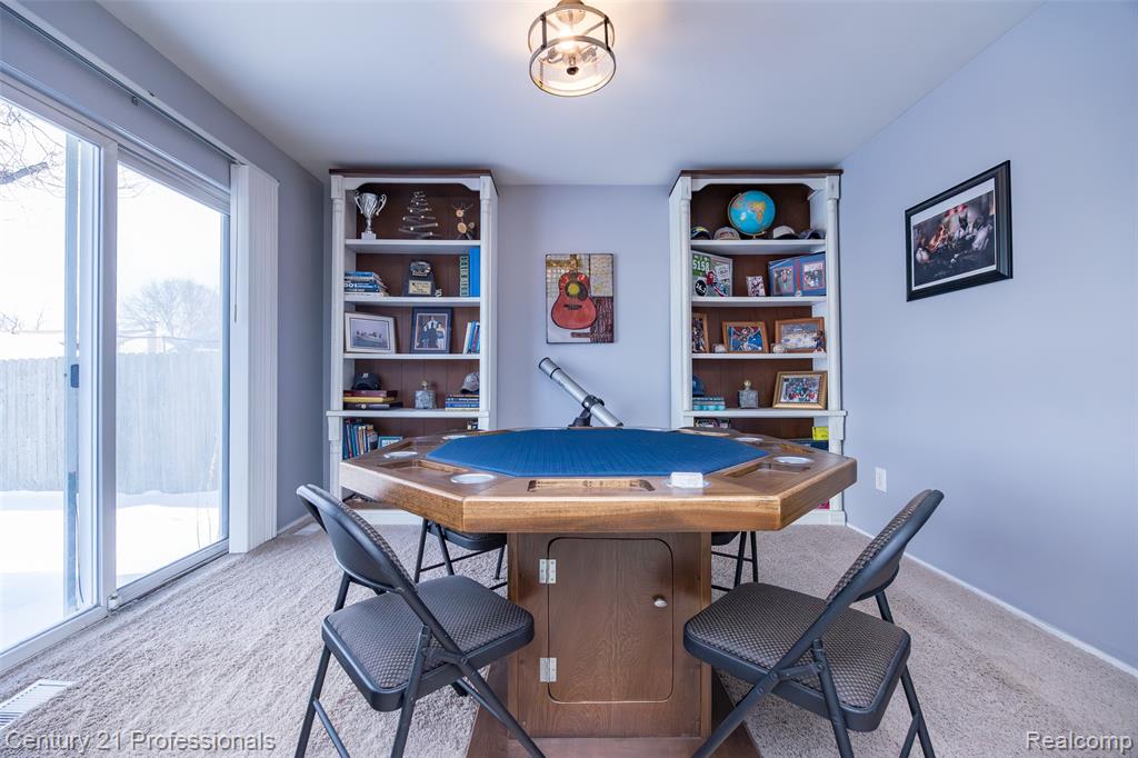 4939 Duchess Drive, Sterling Heights, MI 48310 — Photo 9