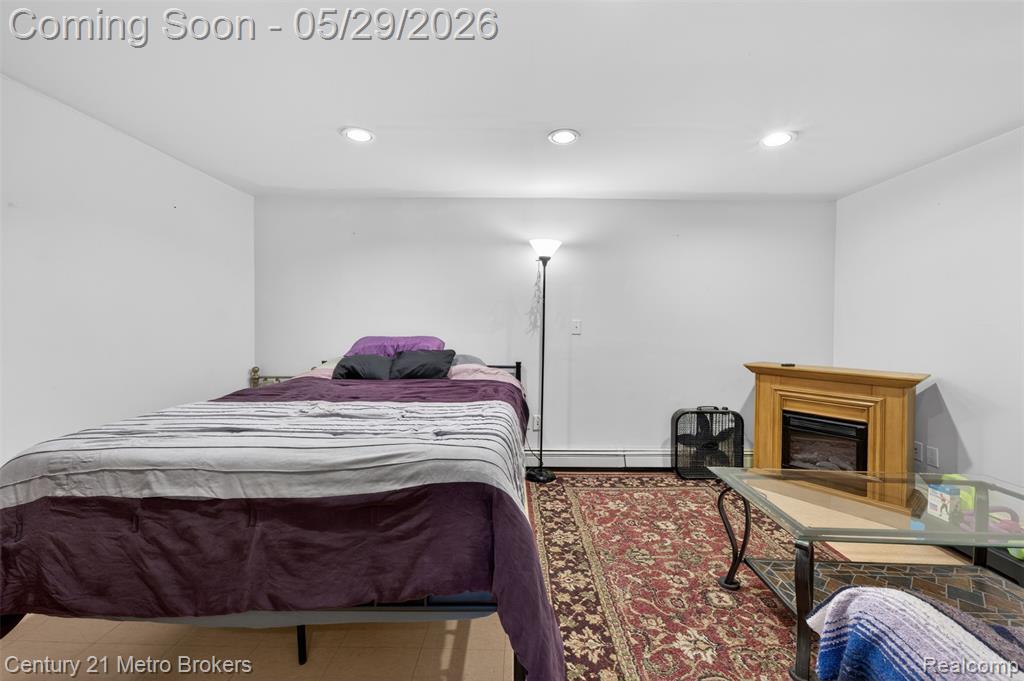985 S Park Street, Highland, MI 48356 — Photo 36