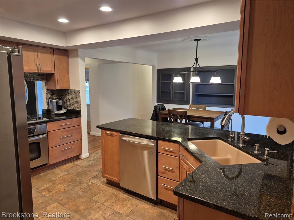 1100 Lockwood Road, Ortonville, MI 48462 — Photo 9