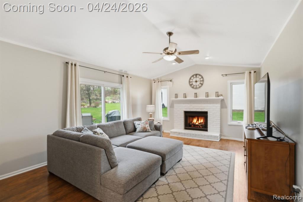 8750 Williamsport Drive, White Lake, MI — Photo 9