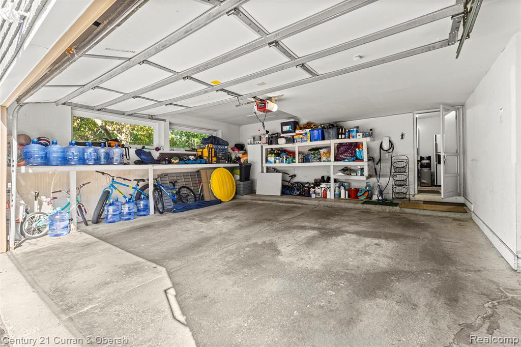 5084 Champlain Circle, West Bloomfield, MI 48323 — Photo 42