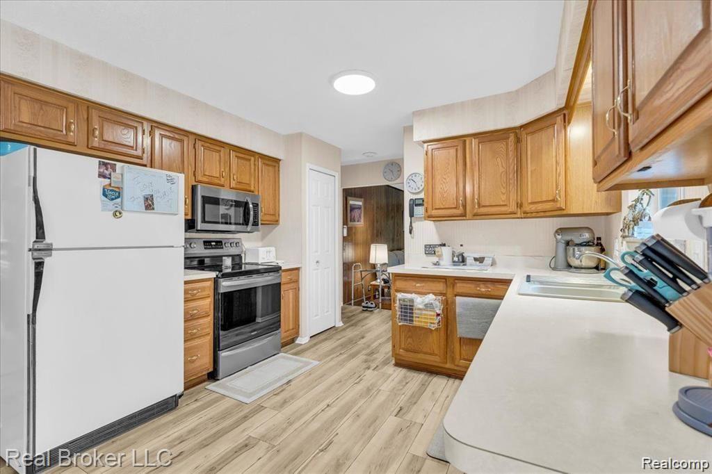 6083 WALDON Road, Clarkston, MI — Photo 15