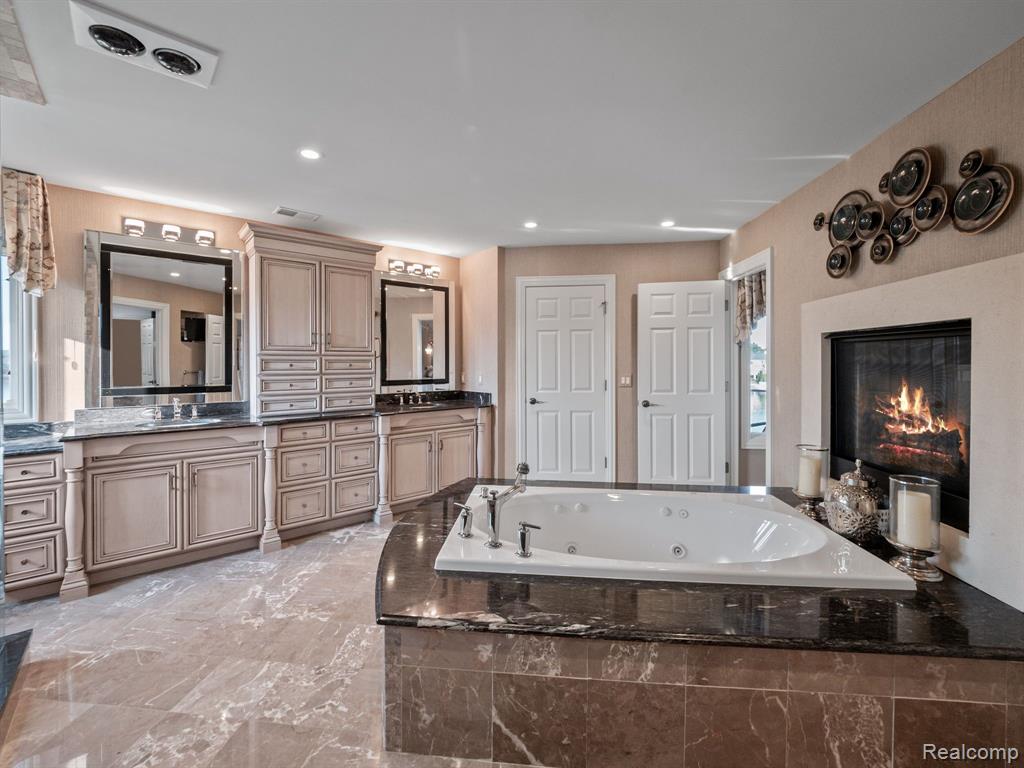 48820 WELLSLEY, Northville, MI 48168 — Photo 30