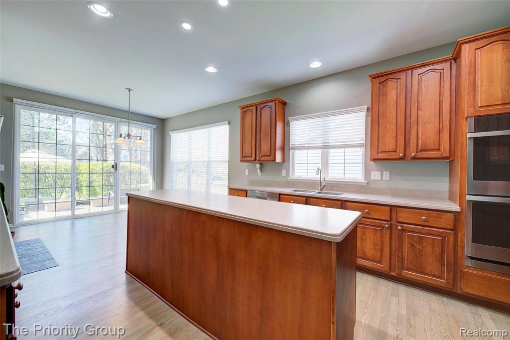 6083 Village Court, Clarkston, MI — Photo 23