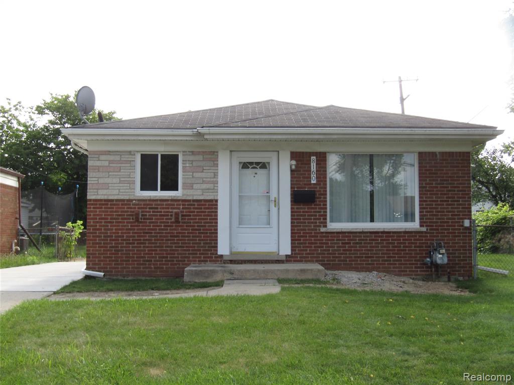 8160 Fenton, Dearborn Heights, MI 48127 — front exterior
