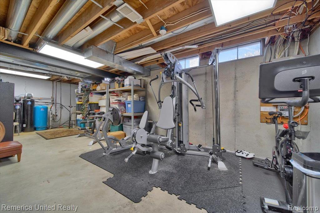 10421 ABRAMS, Brighton, MI 48114 — Photo 33