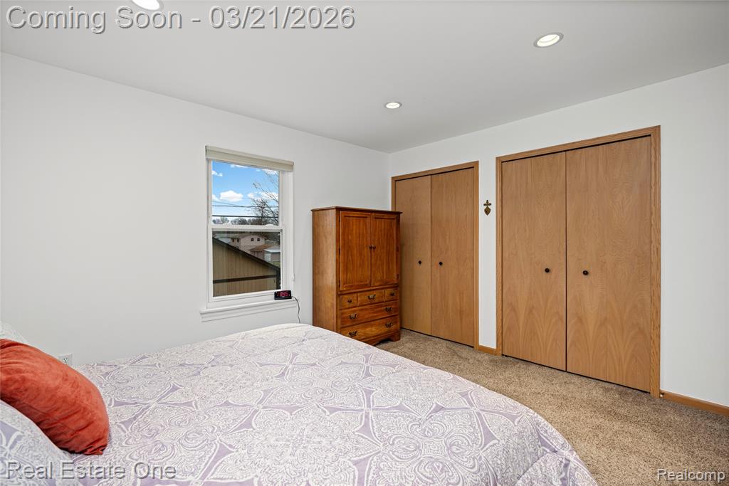 1065 Round Lake Road, White Lake, MI — Photo 12